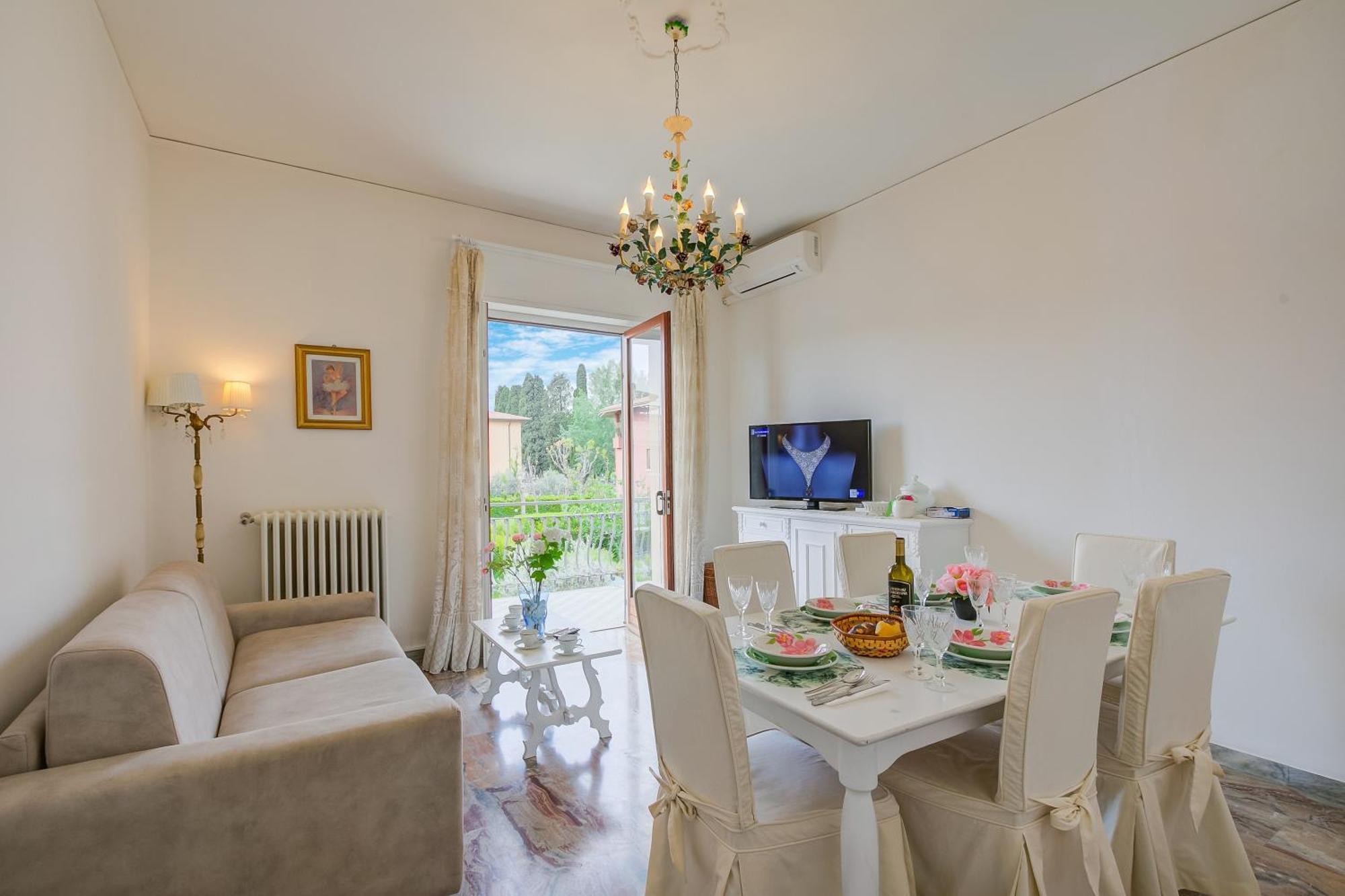 Casa Milly - Happy Rentals Desenzano del Garda Bagian luar foto
