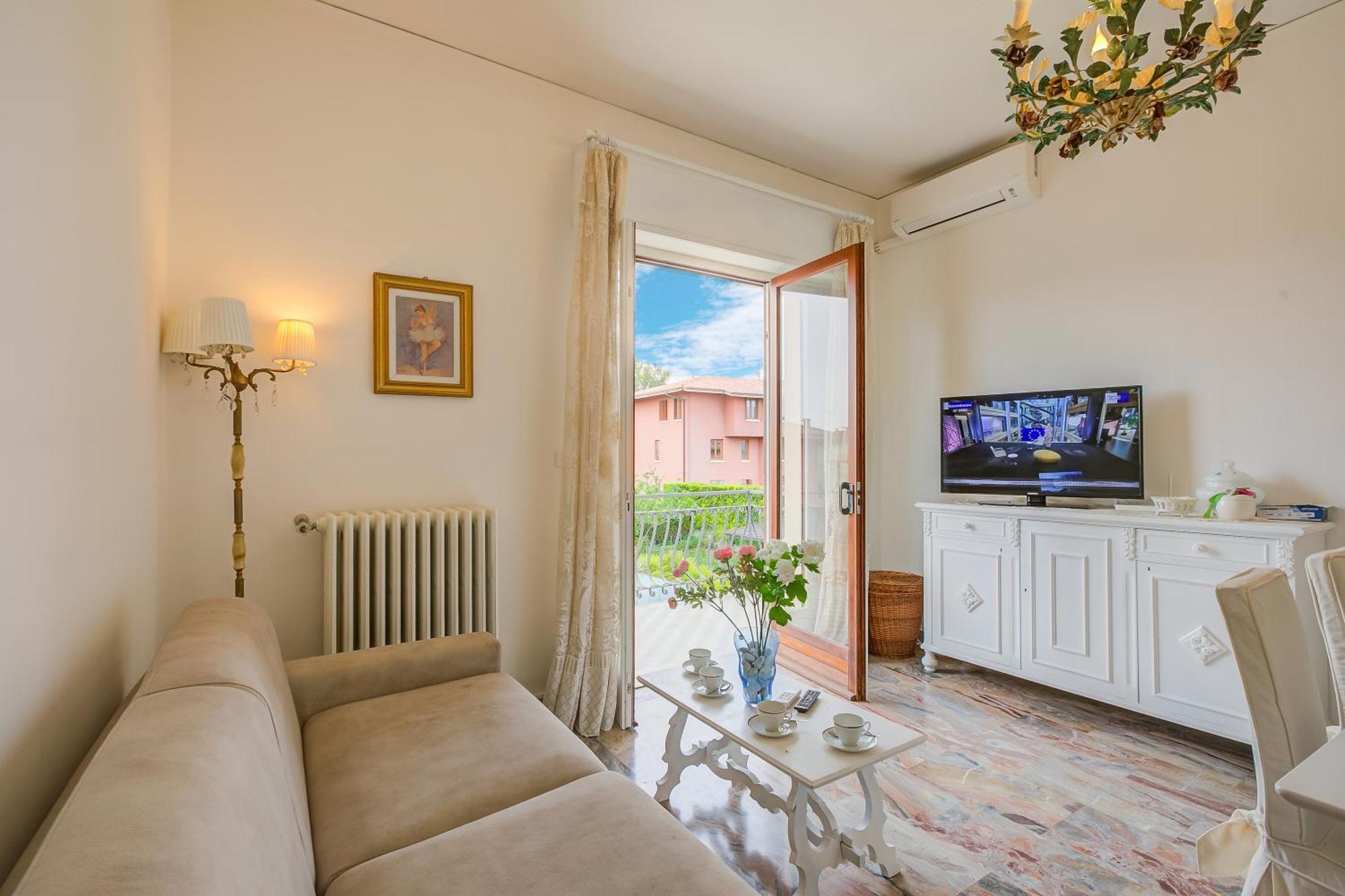 Casa Milly - Happy Rentals Desenzano del Garda Bagian luar foto